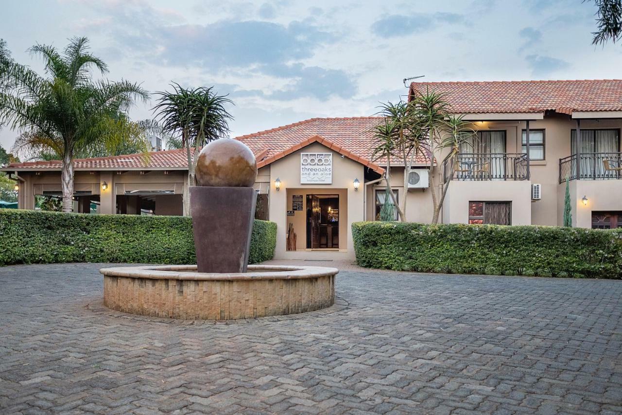 Three Oaks And An Aloe Boutique Hotel ฮาร์ทบีสบูร์ท ภายนอก รูปภาพ