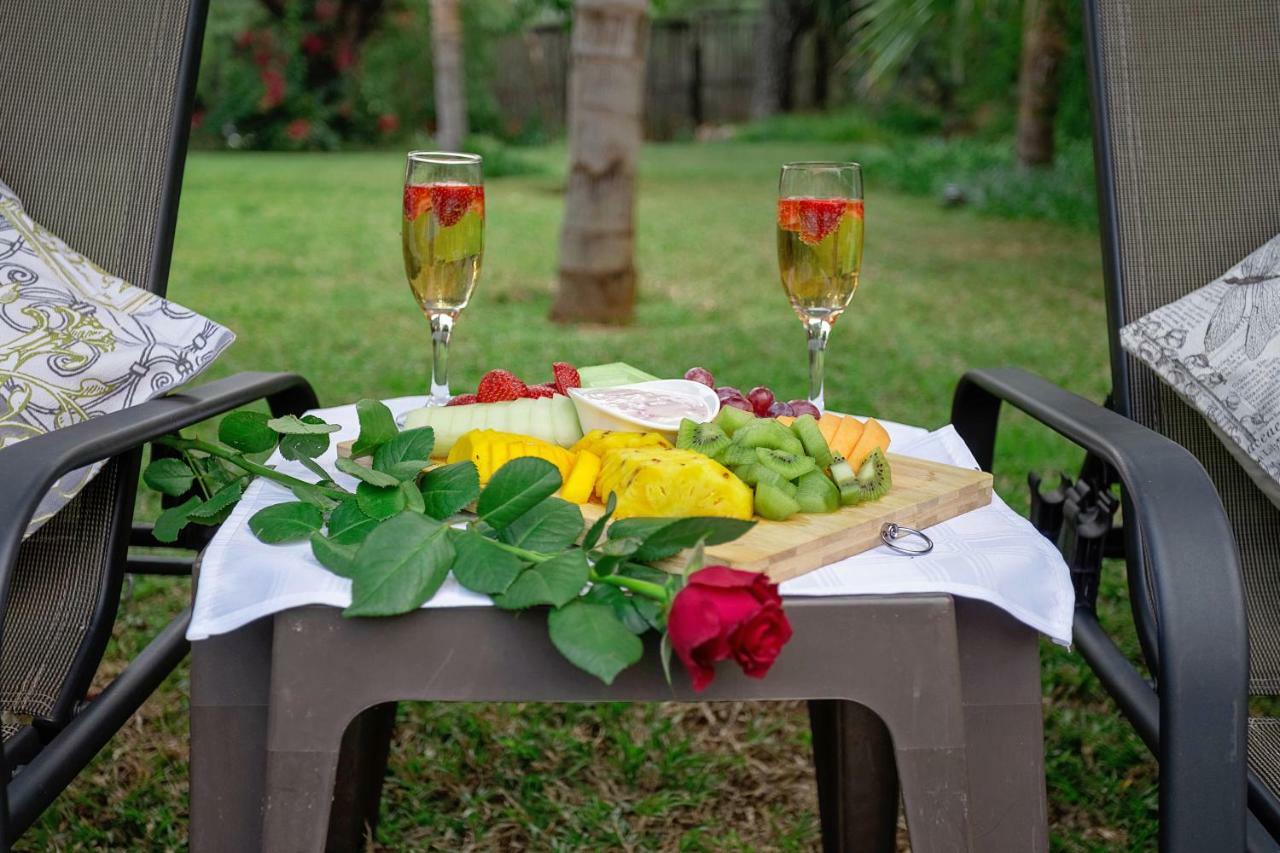 Three Oaks And An Aloe Boutique Hotel ฮาร์ทบีสบูร์ท ภายนอก รูปภาพ