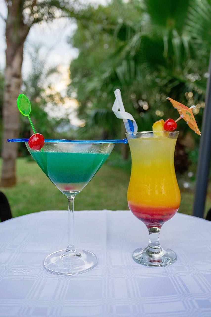 Three Oaks And An Aloe Boutique Hotel ฮาร์ทบีสบูร์ท ภายนอก รูปภาพ
