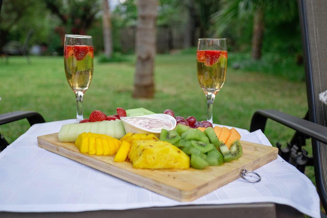 Three Oaks And An Aloe Boutique Hotel ฮาร์ทบีสบูร์ท ภายนอก รูปภาพ